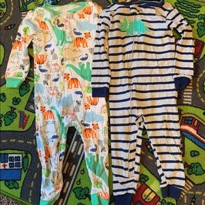 2 pairs 24 months boys pjs